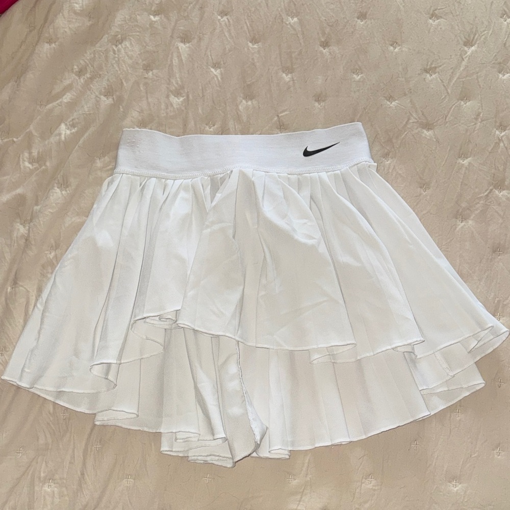 Nike Flowy White Skirt